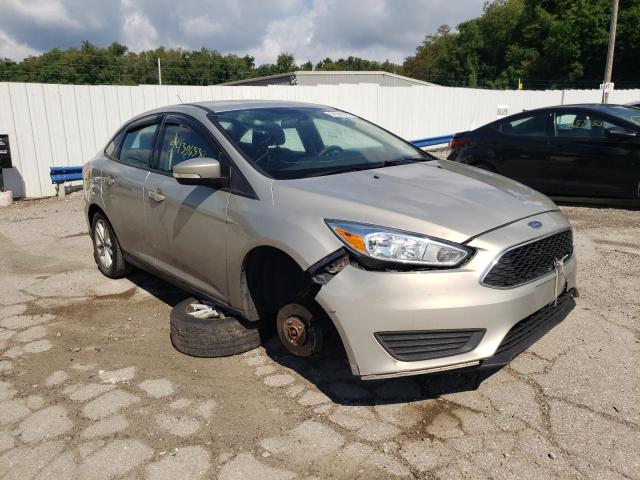 FORD FOCUS SE 2015 with VIN 1FADP3F28FL201536 - Photo from auction