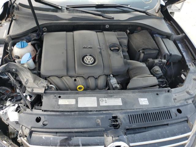 Photo 7 from auction – 2014 VOLKSWAGEN PASSAT S with VIN 1VWAP7A37EC014983