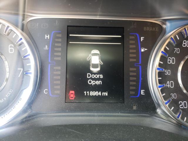 Photo 8 from auction – 2015 CHRYSLER 200 LIMITE with VIN 1C3CCCAB9FN640732