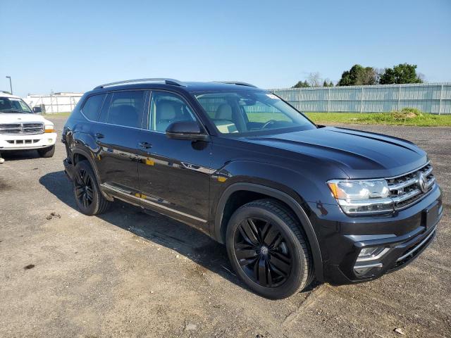 VOLKSWAGEN ATLAS SEL 2018 with VIN 1V2RR2CA4JC584656 - Photo from auction
