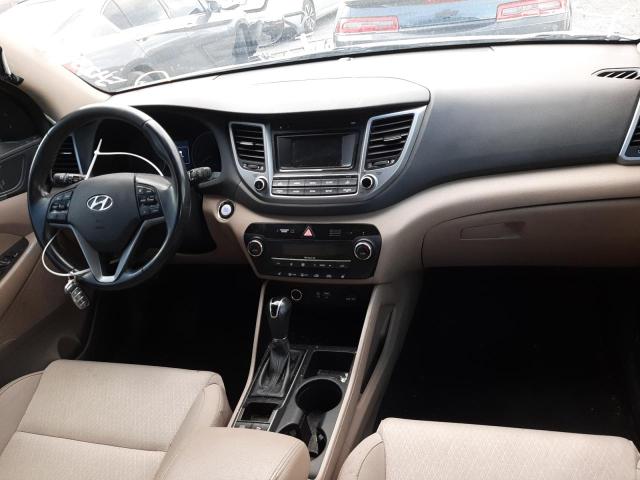 Photo 9 from auction – 2017 HYUNDAI TUCSON LIM with VIN KM8J33A20HU565748