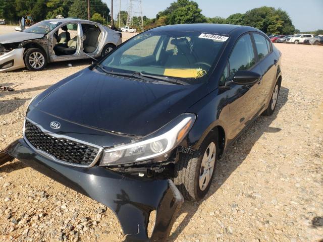 Photo 2 from auction – 2017 KIA FORTE LX with VIN 3KPFK4A75HE061919