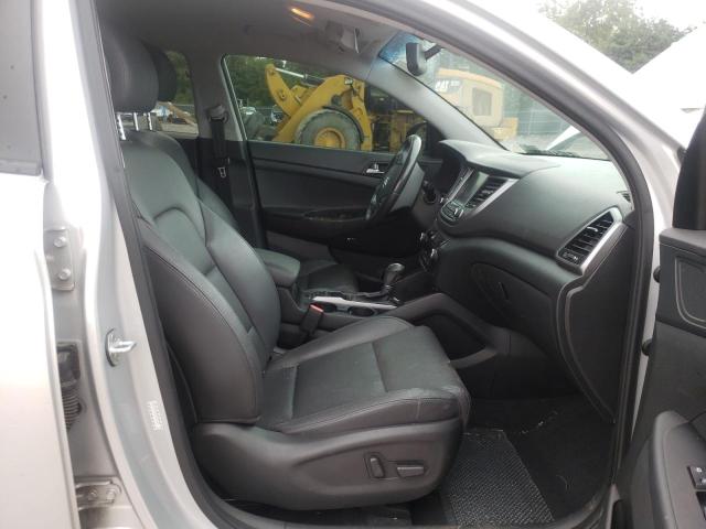 Photo 5 from auction – 2017 HYUNDAI TUCSON LIM with VIN KM8J3CA28HU324665