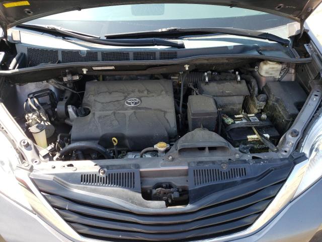 Photo 7 from auction – 2013 TOYOTA SIENNA LE with VIN 5TDKK3DC2DS305902