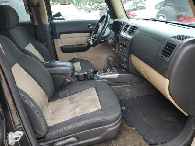 Photo 5 from auction – 2006 HUMMER H3 with VIN 5GTDN136068135653