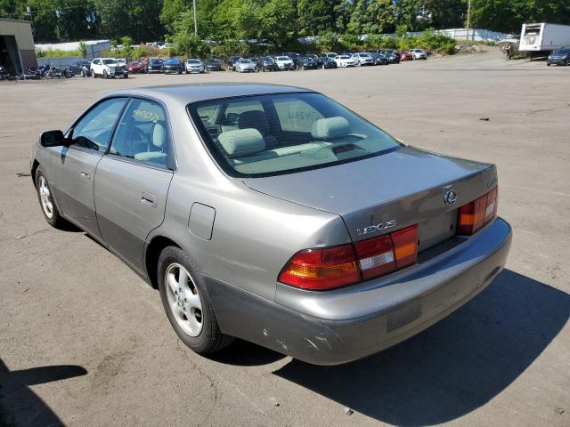 Photo 3 from auction – 1998 LEXUS ES 300 with VIN JT8BF28G2W5027652