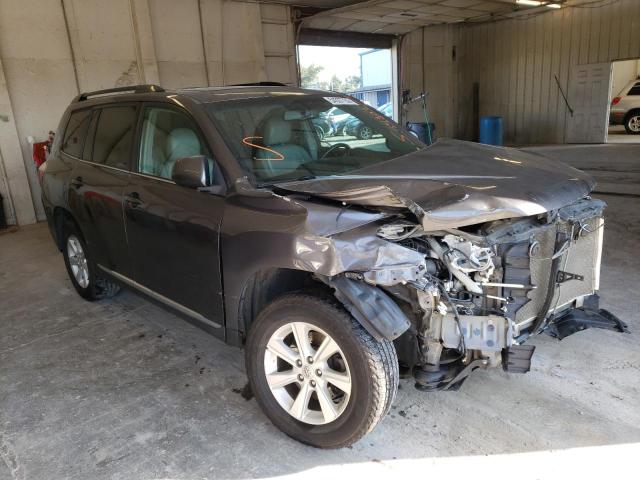 TOYOTA HIGHLANDER 2013 with VIN 5TDBK3EH9DS183761 - Photo from auction