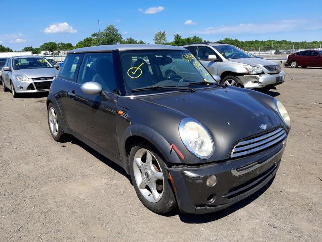 MINI COOPER 2006 with VIN WMWRC33556TK17667 - Photo from auction
