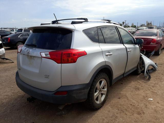 Photo 4 from auction – 2013 TOYOTA RAV4 XLE with VIN 2T3RFREV8DW043100