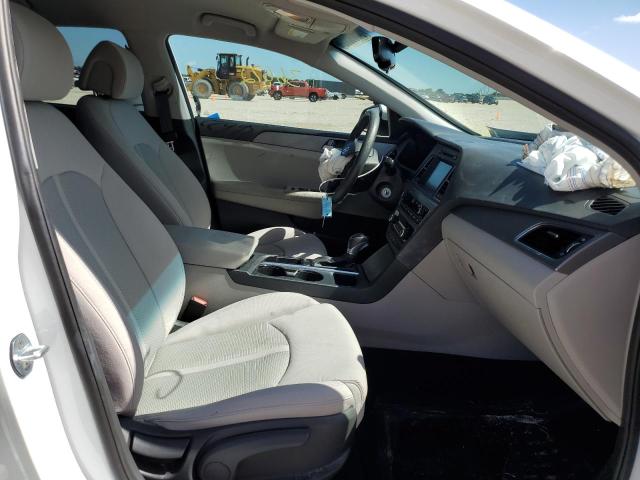 Photo 5 from auction – 2016 HYUNDAI SONATA SE with VIN 5NPE24AF6GH435421
