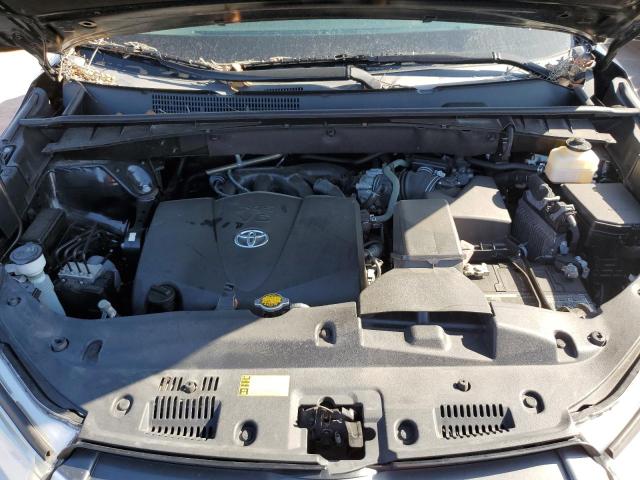 Photo 7 from auction – 2017 TOYOTA HIGHLANDER with VIN 5TDZZRFH0HS196206