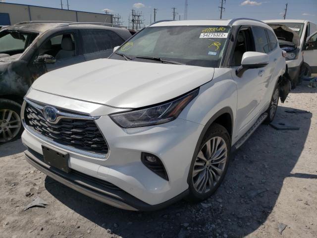 Photo 2 from auction – 2022 TOYOTA HIGHLANDER with VIN 5TDEBRCH0NS081768