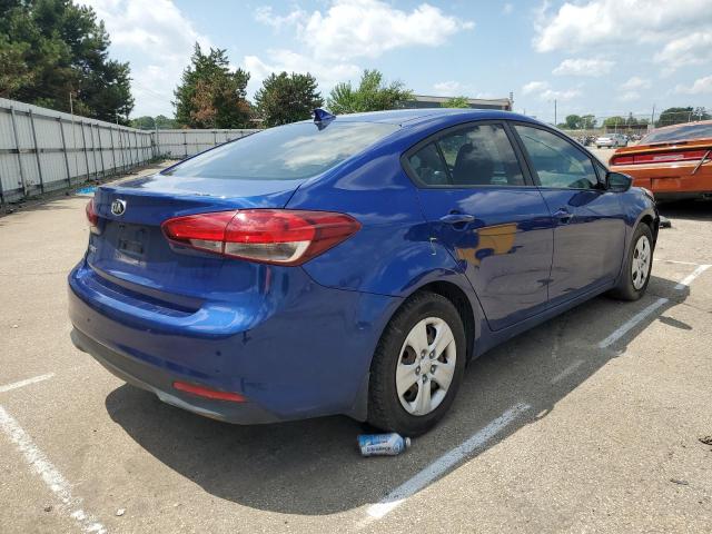 Photo 4 from auction – 2017 KIA FORTE LX with VIN 3KPFK4A78HE038621