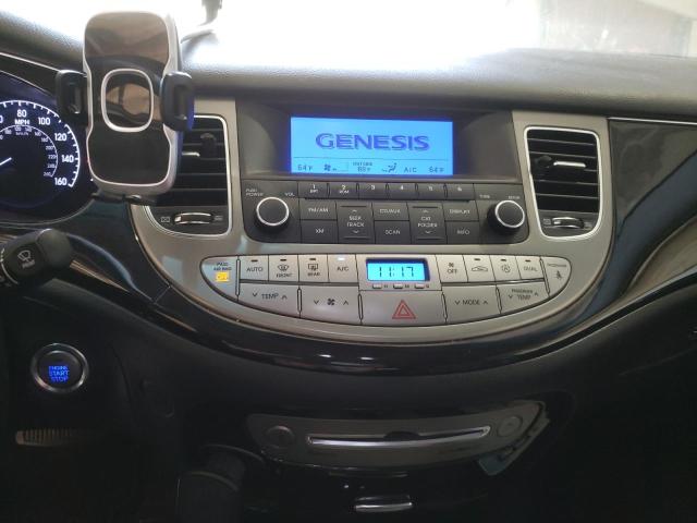 Photo 9 from auction – 2013 HYUNDAI GENESIS 3. with VIN KMHGC4DD0DU227399