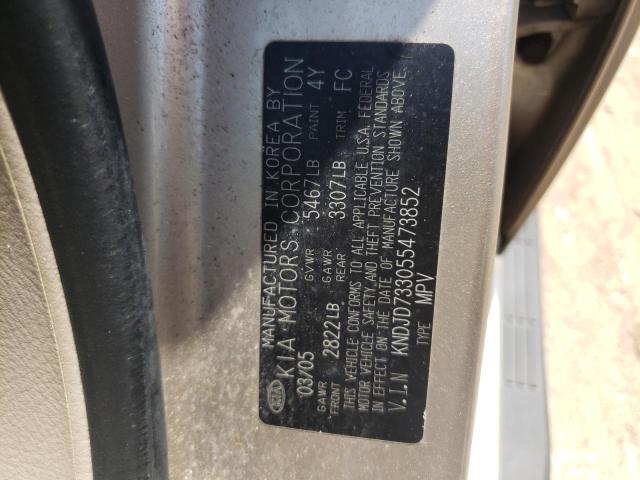 Photo 10 from auction – 2005 KIA SORENTO EX with VIN KNDJD733055473852