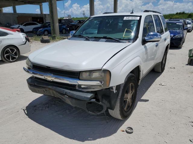 Photo 2 from auction – 2005 CHEVROLET TRAILBLAZE with VIN 1GNDS13S752109945