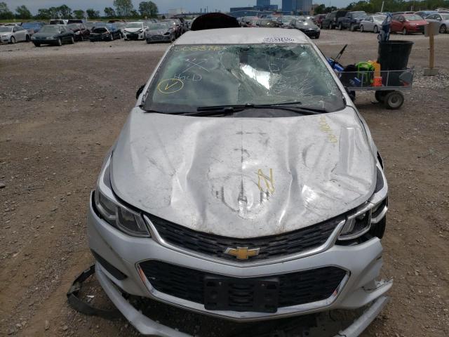 Photo 9 from auction – 2017 CHEVROLET CRUZE LS with VIN 3G1BC5SM7HS567719