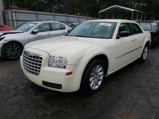 Photo 2 from auction – 2008 CHRYSLER 300 LX with VIN 2C3KA43R28H192010