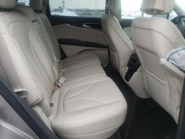 Photo 6 from auction – 2018 LINCOLN MKX RESERV with VIN 2LMPJ6LR4JBL22892