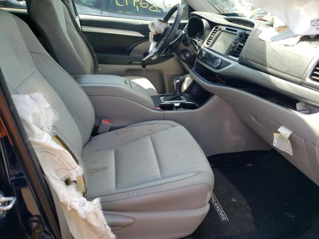 Foto 5 de la subasta – 2016 TOYOTA HIGHLANDER con VIN 5TDBKRFH5GS230662