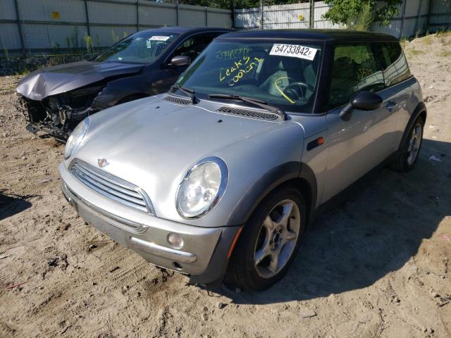 Photo 2 from auction – 2003 MINI COOPER with VIN WMWRC33483TE14449