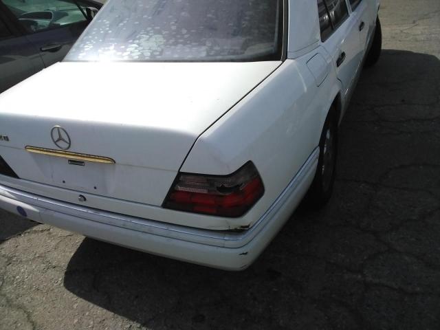 Photo 10 from auction – 1994 MERCEDES-BENZ E 420 with VIN WDBEA34E6RC102102