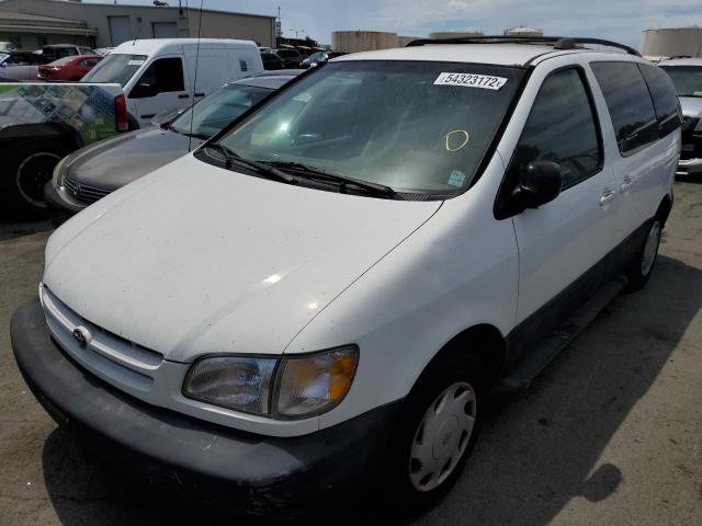 Photo 2 from auction – 2000 TOYOTA SIENNA with VIN 4T3ZF13C5YU240394