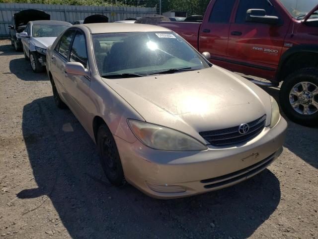 TOYOTA CAMRY LE 2004 with VIN 4T1BE32K64U869142 - Photo from auction