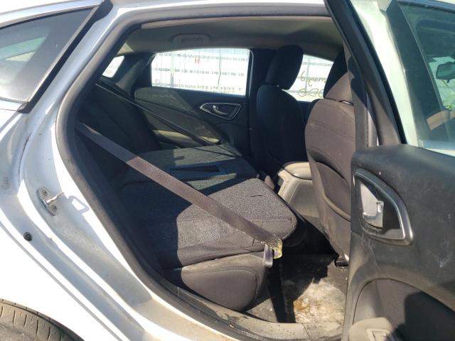 Photo 6 from auction – 2015 CHRYSLER 200 LIMITE with VIN 1C3CCCAB5FN557315