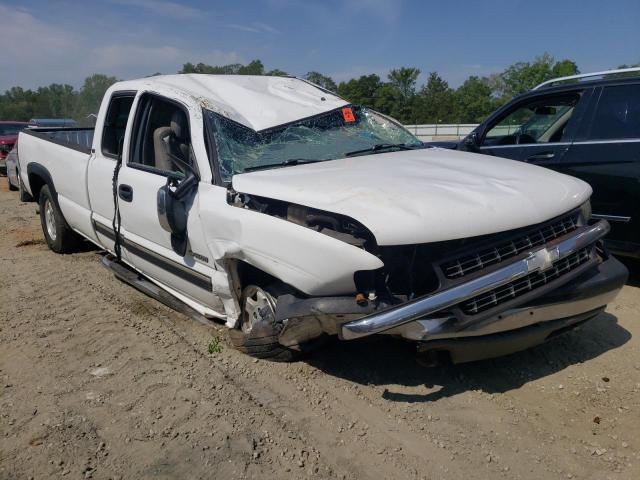CHEVROLET SILVERADO 2002 with VIN 1GCEC19T52E158016 - Photo from auction