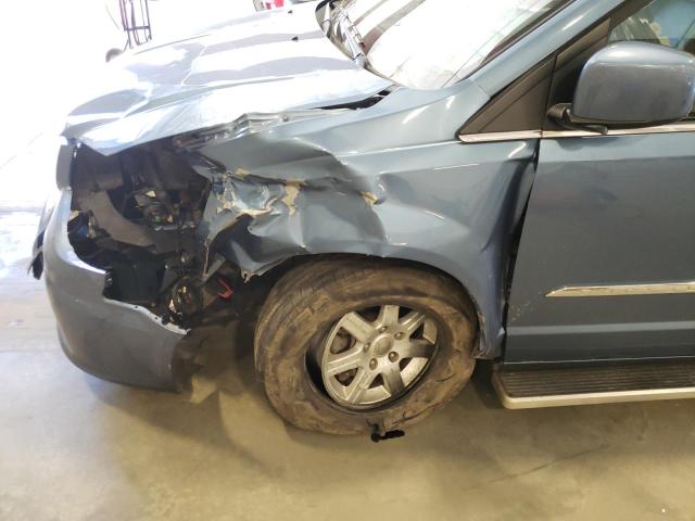 Photo 9 from auction – 2012 CHRYSLER TOWN & COU with VIN 2C4RC1BG8CR197864