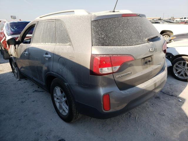 Photo 3 from auction – 2015 KIA SORENTO LX with VIN 5XYKTCA60FG571561