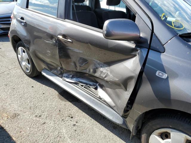 Photo 9 from auction – 2005 TOYOTA SCION XA with VIN JTKKT604650106443