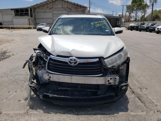 Photo 9 from auction – 2016 TOYOTA HIGHLANDER with VIN 5TDKKRFH3GS183552