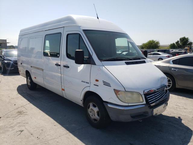 FREIGHTLINER SPRINTER 2 2002 with VIN WD2YD341425349713 - Photo from auction