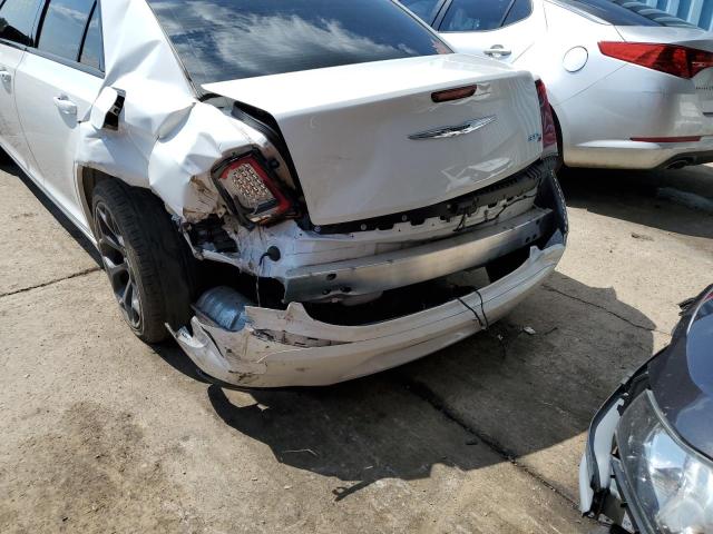 Photo 9 from auction – 2019 CHRYSLER 300 S with VIN 2C3CCABG0KH619690