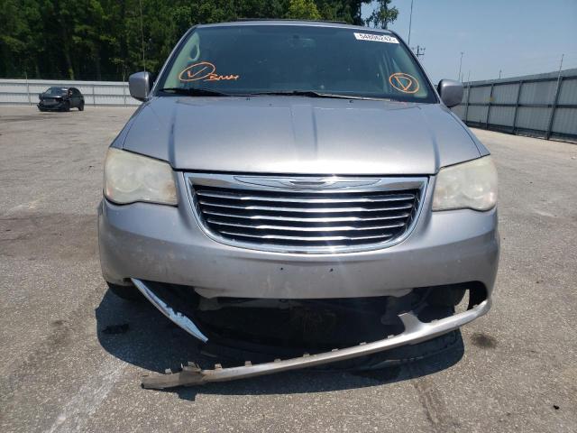 Photo 9 from auction – 2013 CHRYSLER TOWN & COU with VIN 2C4RC1BG8DR689053