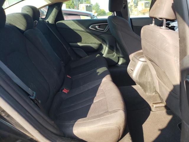 Photo 6 from auction – 2015 CHRYSLER 200 LIMITE with VIN 1C3CCCAB1FN612147