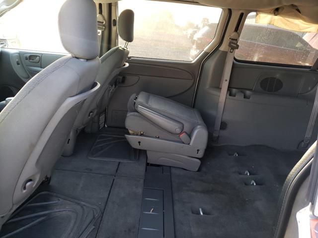 Photo 6 from auction – 2005 CHRYSLER TOWN & COU with VIN 2C4GP44R35R421007