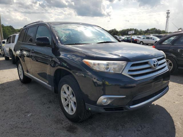 TOYOTA HIGHLANDER 2013 z numerem VIN 5TDBK3EHXDS268396 - Zdjęcie z aukcji
