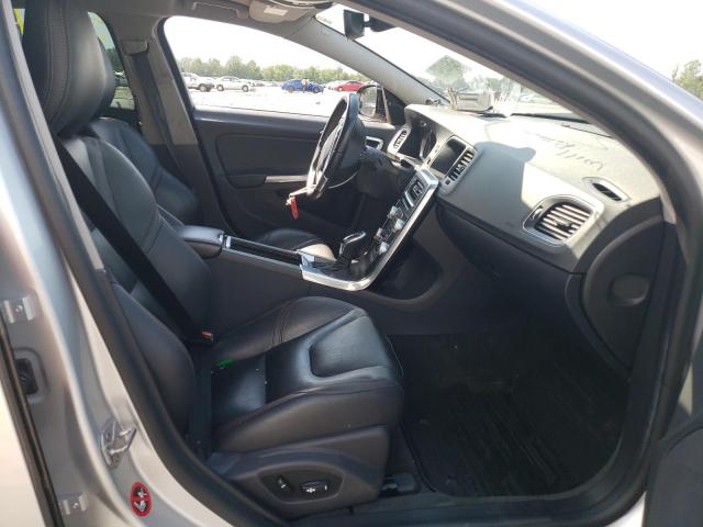 Photo 5 from auction – 2015 VOLVO V60 CROSS with VIN YV4612HK7F1000344