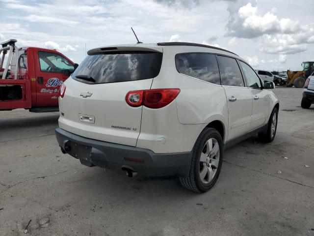 Photo 4 from auction – 2011 CHEVROLET TRAVERSE L with VIN 1GNKRGED2BJ320363