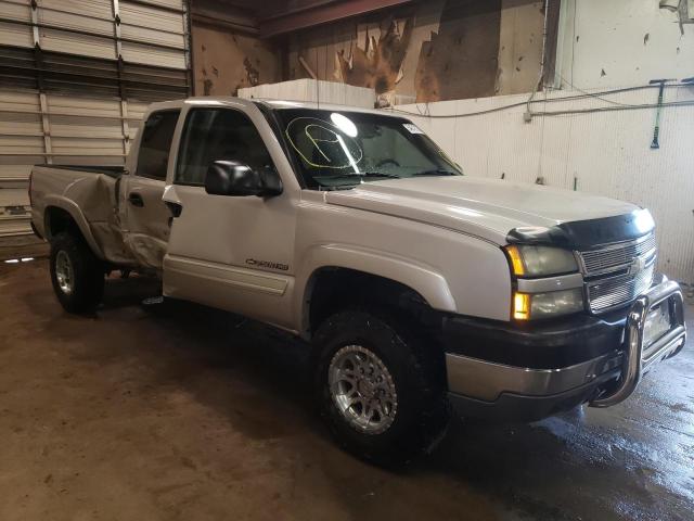 CHEVROLET SILVERADO 2005 with VIN 1GCHK23U85F958492 - Photo from auction