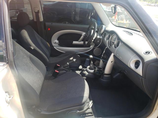 Photo 5 from auction – 2004 MINI COOPER with VIN WMWRC33444TC49470