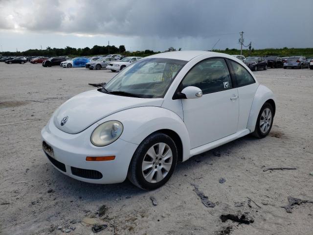 Photo 2 from auction – 2010 VOLKSWAGEN NEW BEETLE with VIN 3VWPW3AG6AM024776