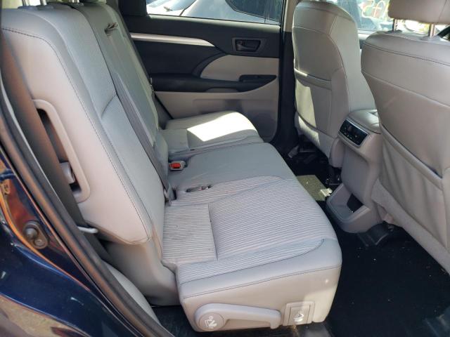 Foto 6 de la subasta – 2016 TOYOTA HIGHLANDER con VIN 5TDBKRFH5GS230662