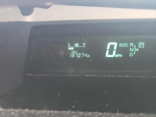 Photo 8 from auction – 2005 TOYOTA PRIUS with VIN JTDKB20U657045377