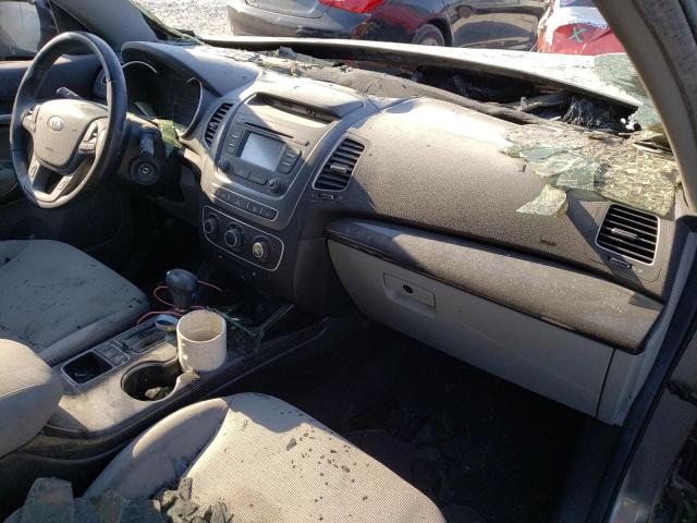 Photo 9 from auction – 2015 KIA SORENTO LX with VIN 5XYKTCA60FG571561