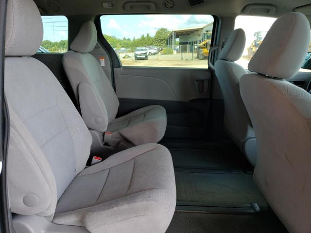 Photo 6 from auction – 2017 TOYOTA SIENNA with VIN 5TDZZ3DC4HS827219