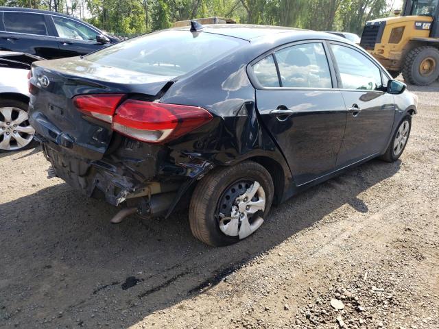 Photo 4 from auction – 2017 KIA FORTE LX with VIN 3KPFK4A72HE100773